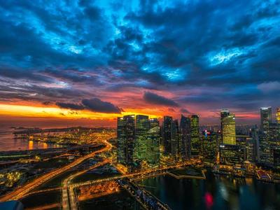 都市职场剧海报